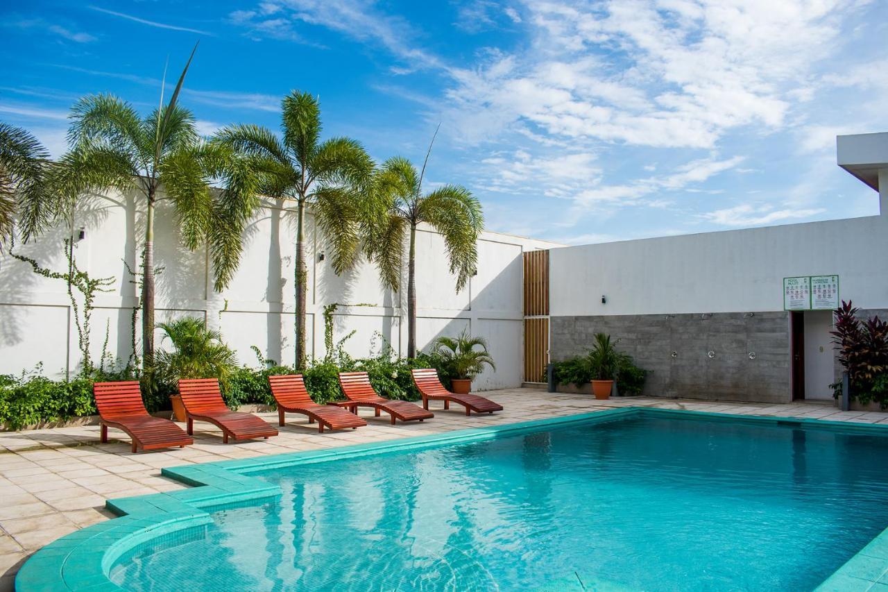 Hotel Agualcas Managua Exterior photo